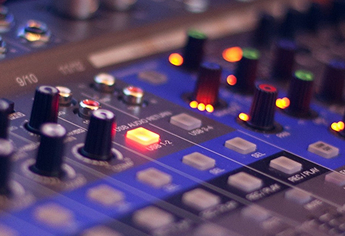 Maria will take you through the process of recording a professional-grade demo in a day